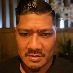 Meet your Posher, Adrian